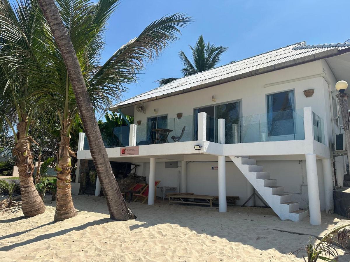 Bangrak Pier Bungalow 외부 사진