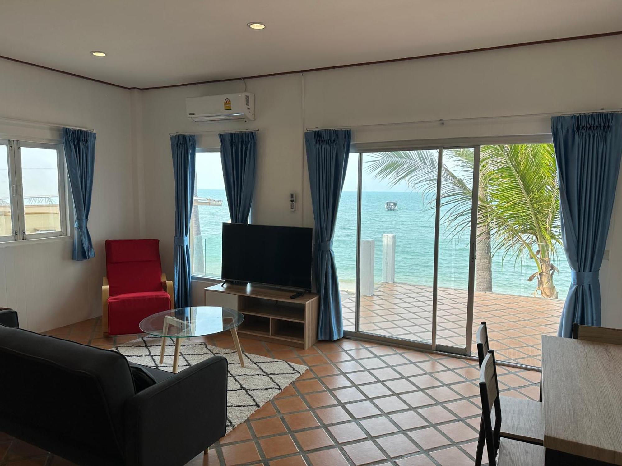 Bangrak Pier Bungalow 객실 사진