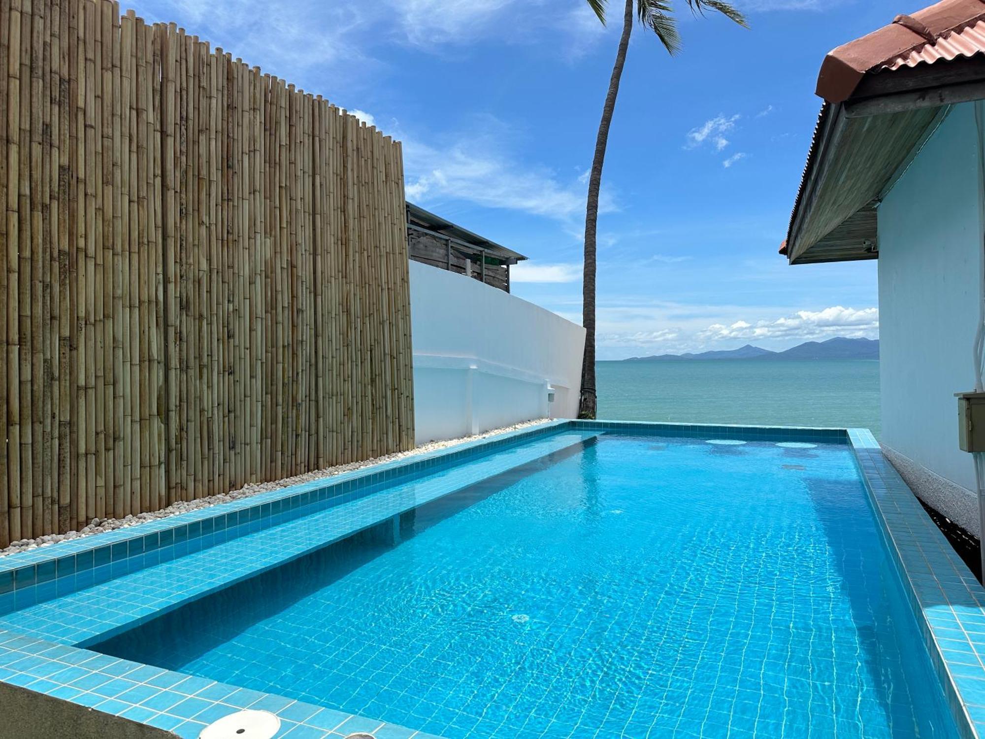 Bangrak Pier Bungalow 외부 사진